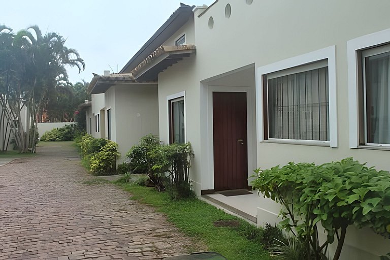 Búzios Bangaloo: c/ vaga a 5 min da Rua das Pedras