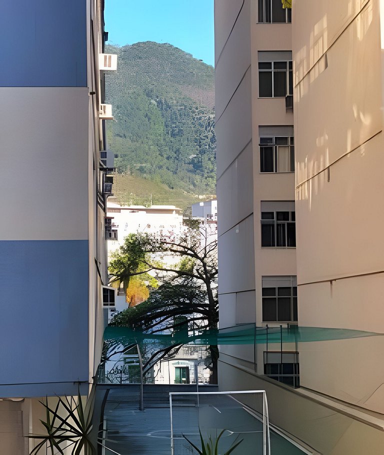 Vila Tijuca: 2 qts (1 suíte) c/ vaga na garagem