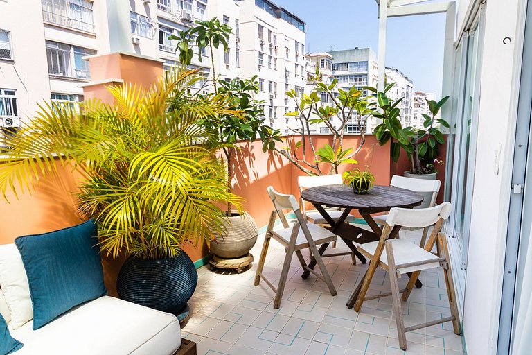Copacabana Breeze Tropical Balcony