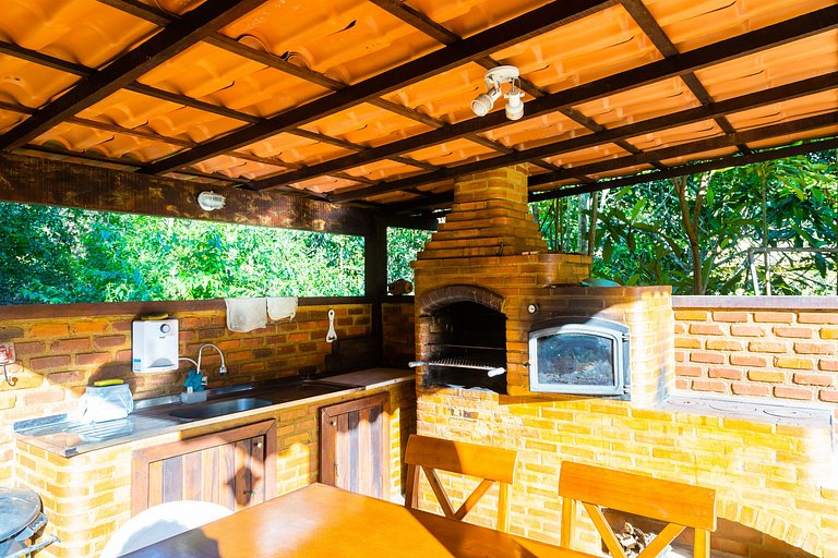 Refúgio em Araras: natureza, conforto e piscina!