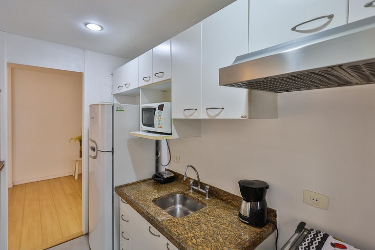 Aconchego Leblon: praia, piscina, garagem e metrô!