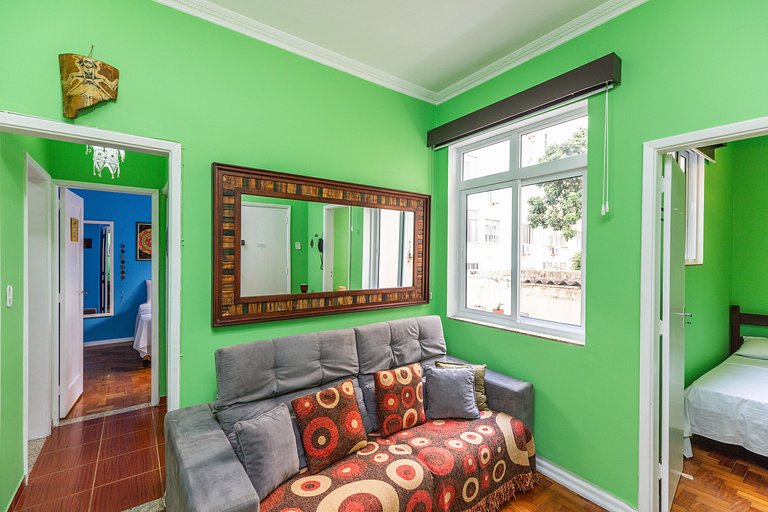 Copacabana Green: Superb Location High Speed WiFi