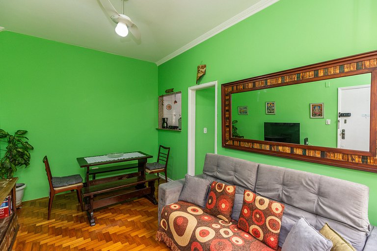 Copacabana Green: Superb Location High Speed WiFi
