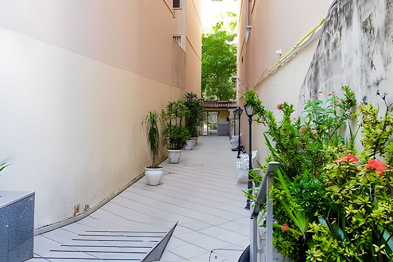 Copacabana Superb Location HighSpeedWiFi Apartment