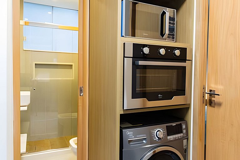 Copacabana Superb Location HighSpeedWiFi Apartment